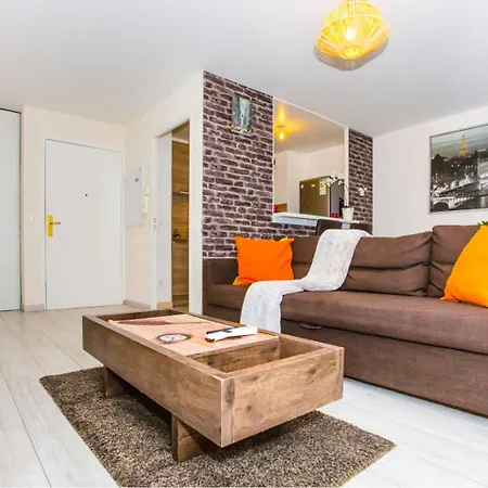 Apartamento Comfortable Apart With Bar In Paris *